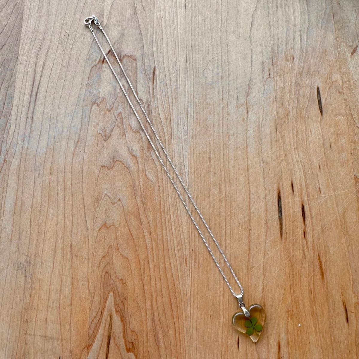 Lucky Heart Pendant - Vintage Four Leaf Clover