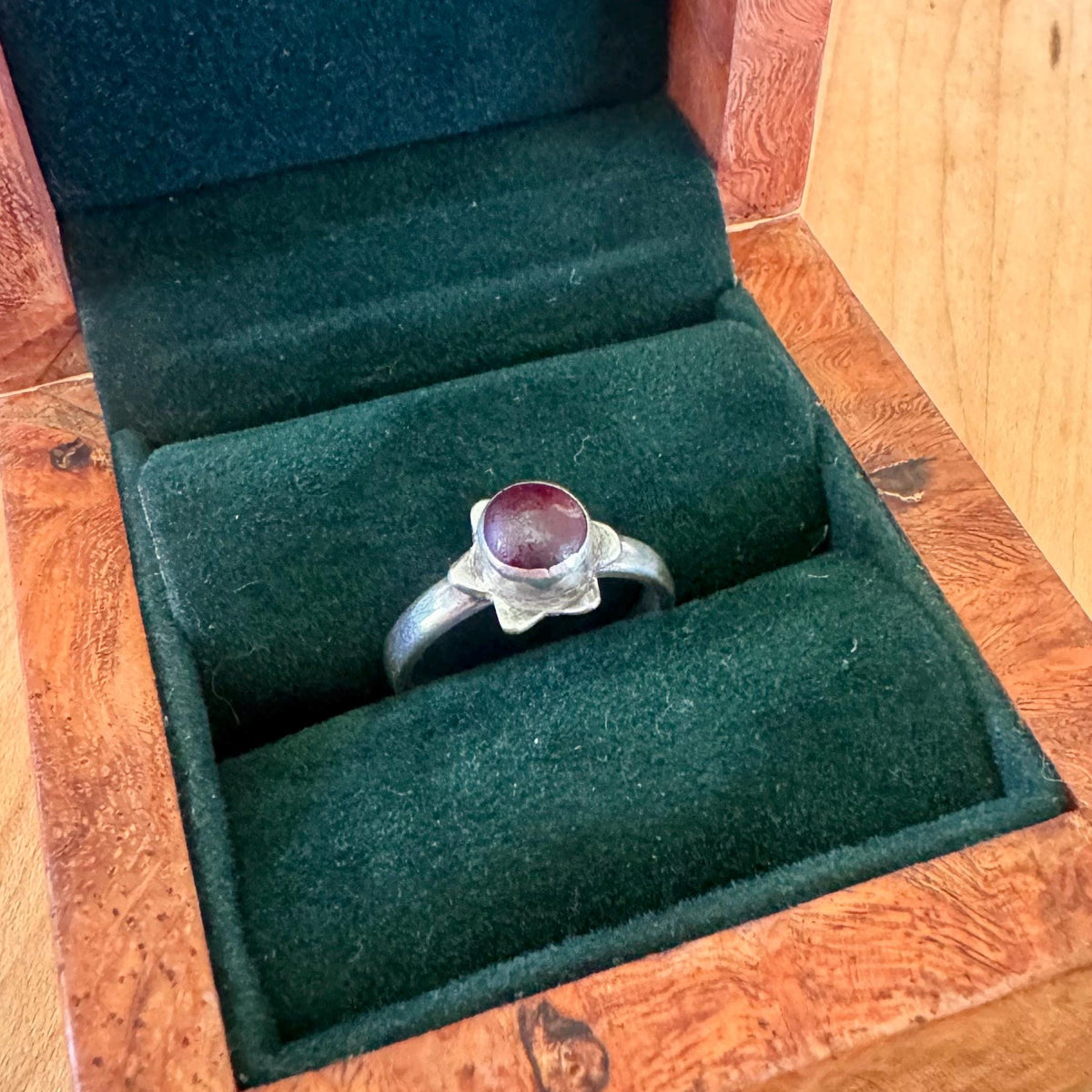 Sz 6 Purple Flower Ring - Sterling Silver