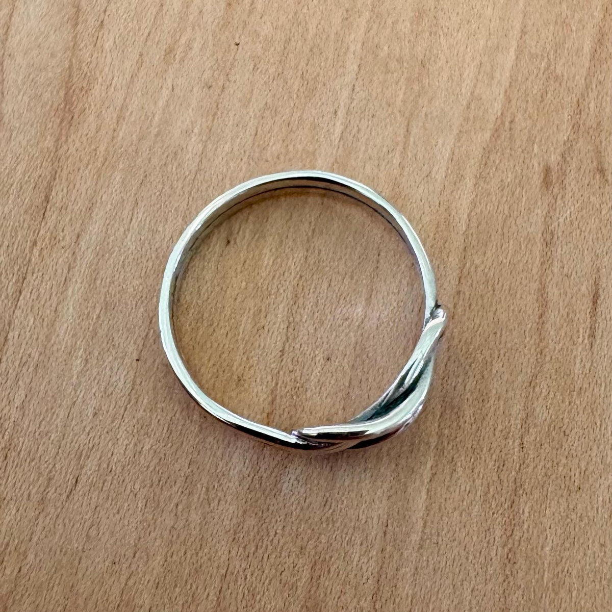 Sz 10 Double Knot Band Ring - Sterling Silver
