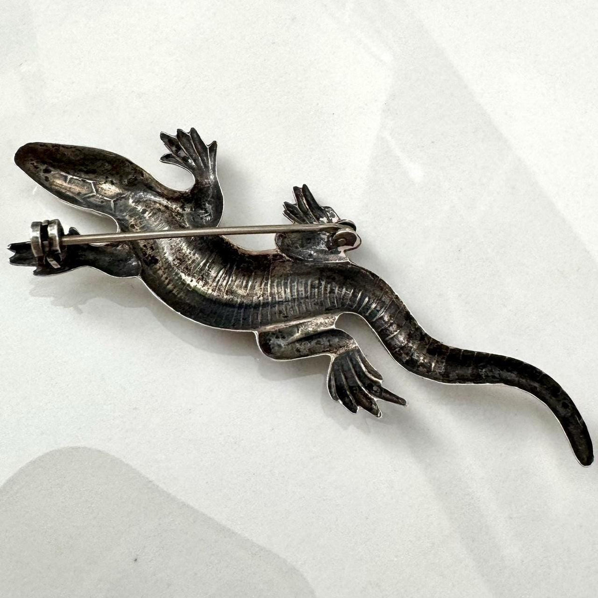 Komodo Dragon Vintage Brooch - Sterling Silver