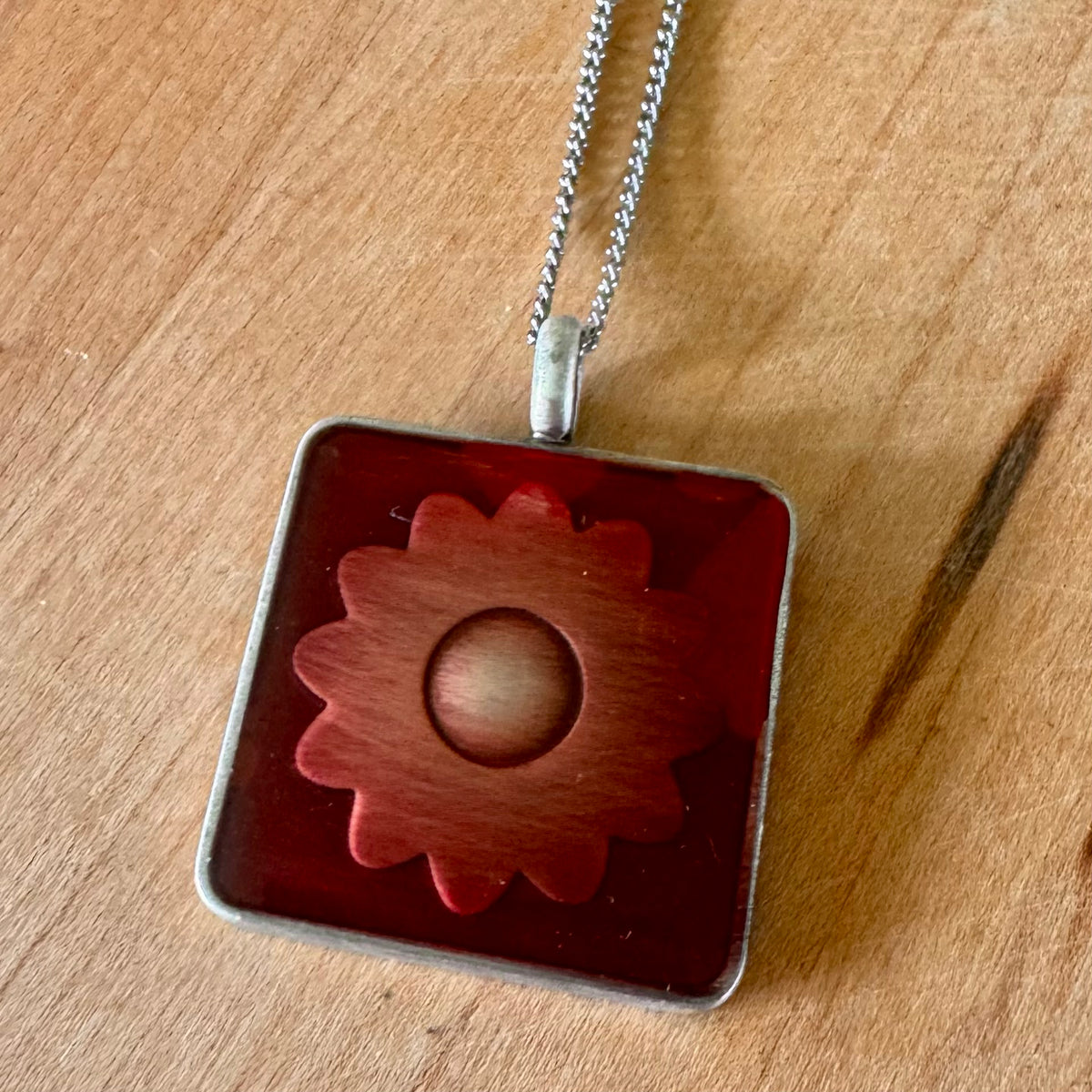 Funky Holo Flower Pendant - Vintage