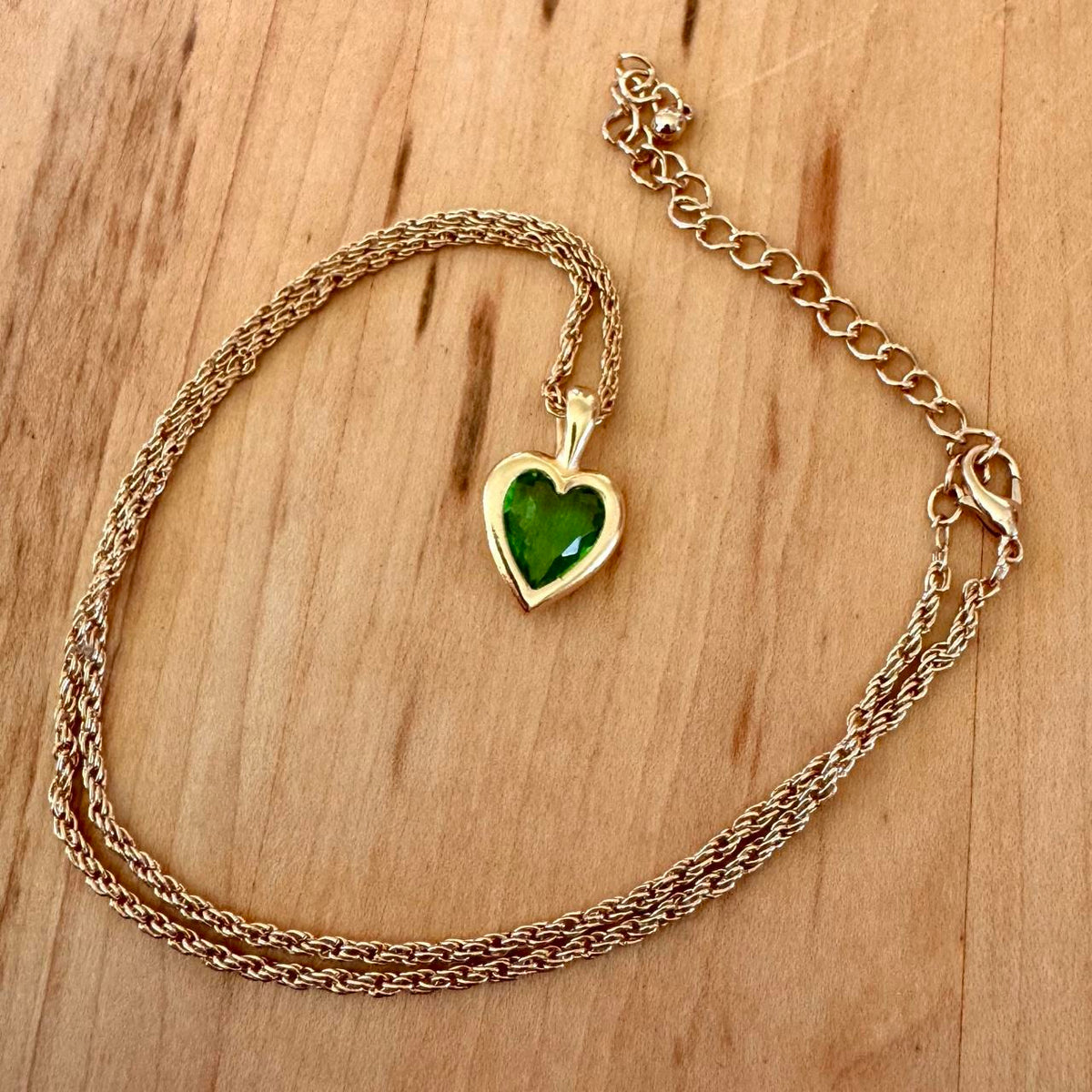 Emerald Puffy Heart Pendant - Gold Tone