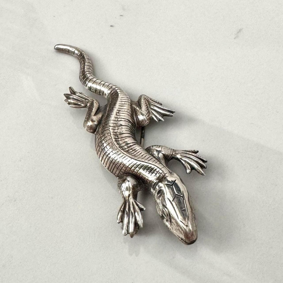Komodo Dragon Vintage Brooch - Sterling Silver