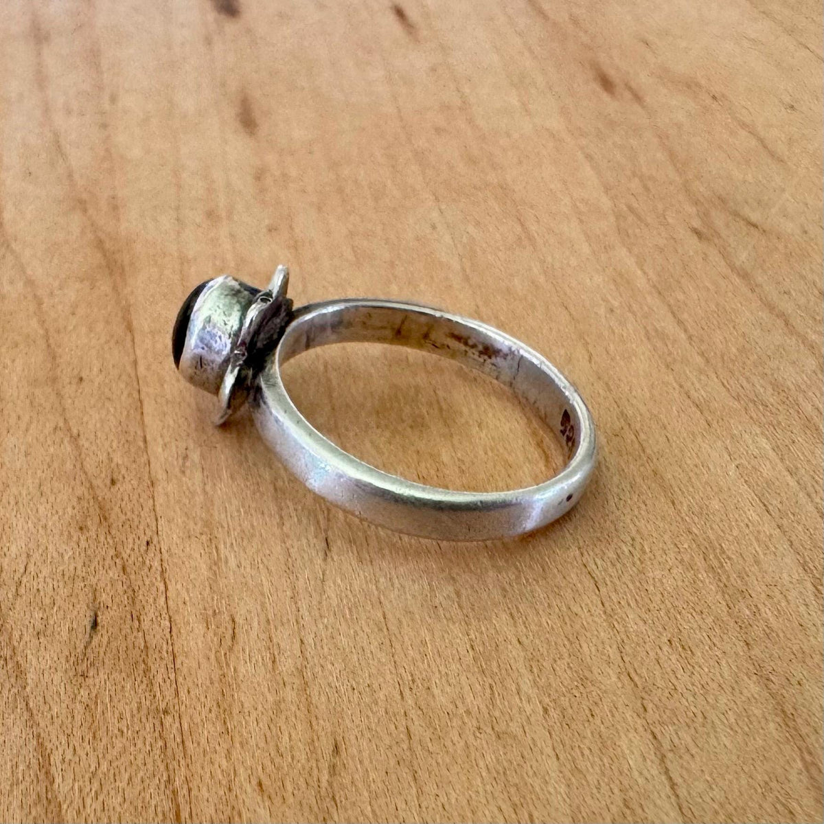 Sz 6 Purple Flower Ring - Sterling Silver