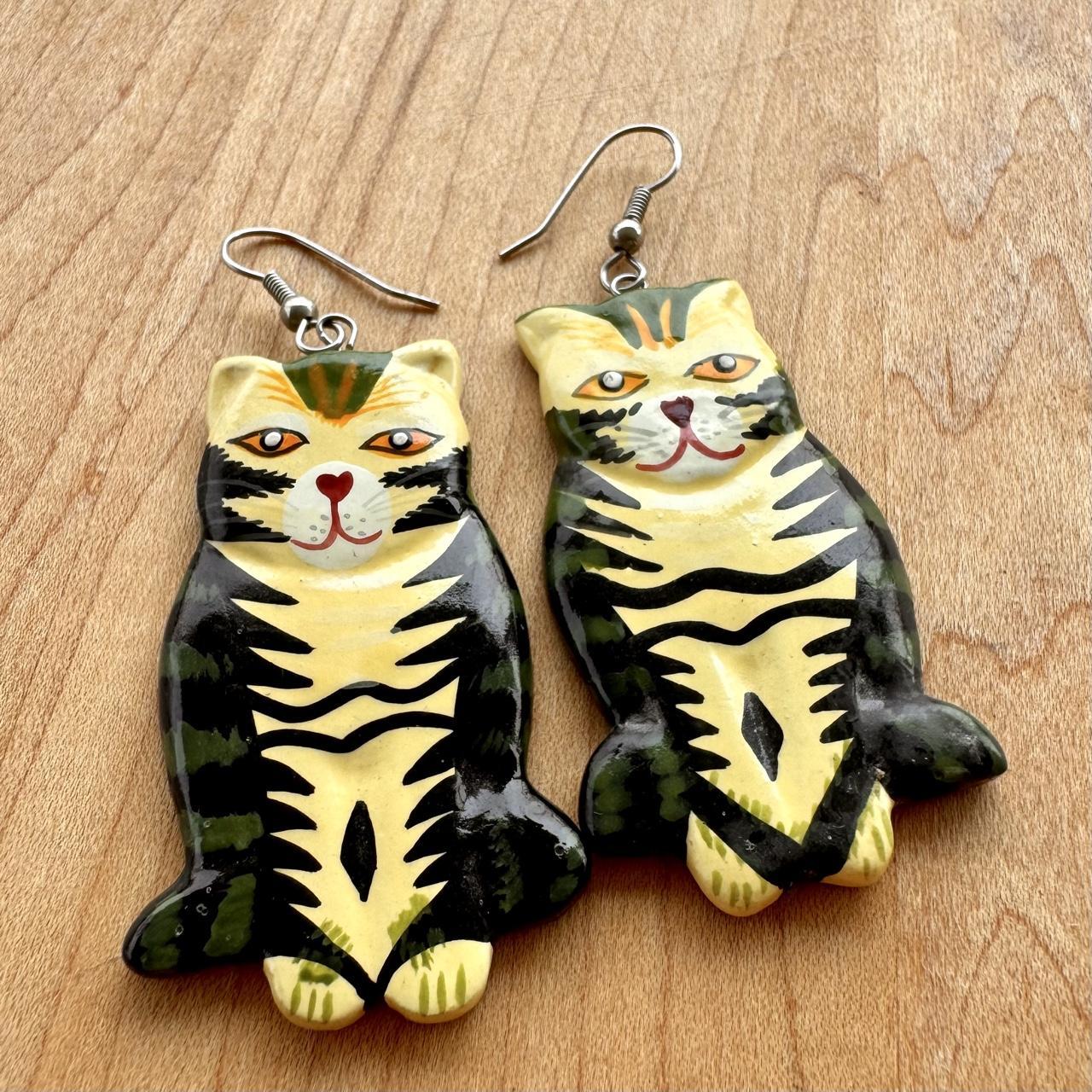 Vintage Cat Earrings - Hand Painted