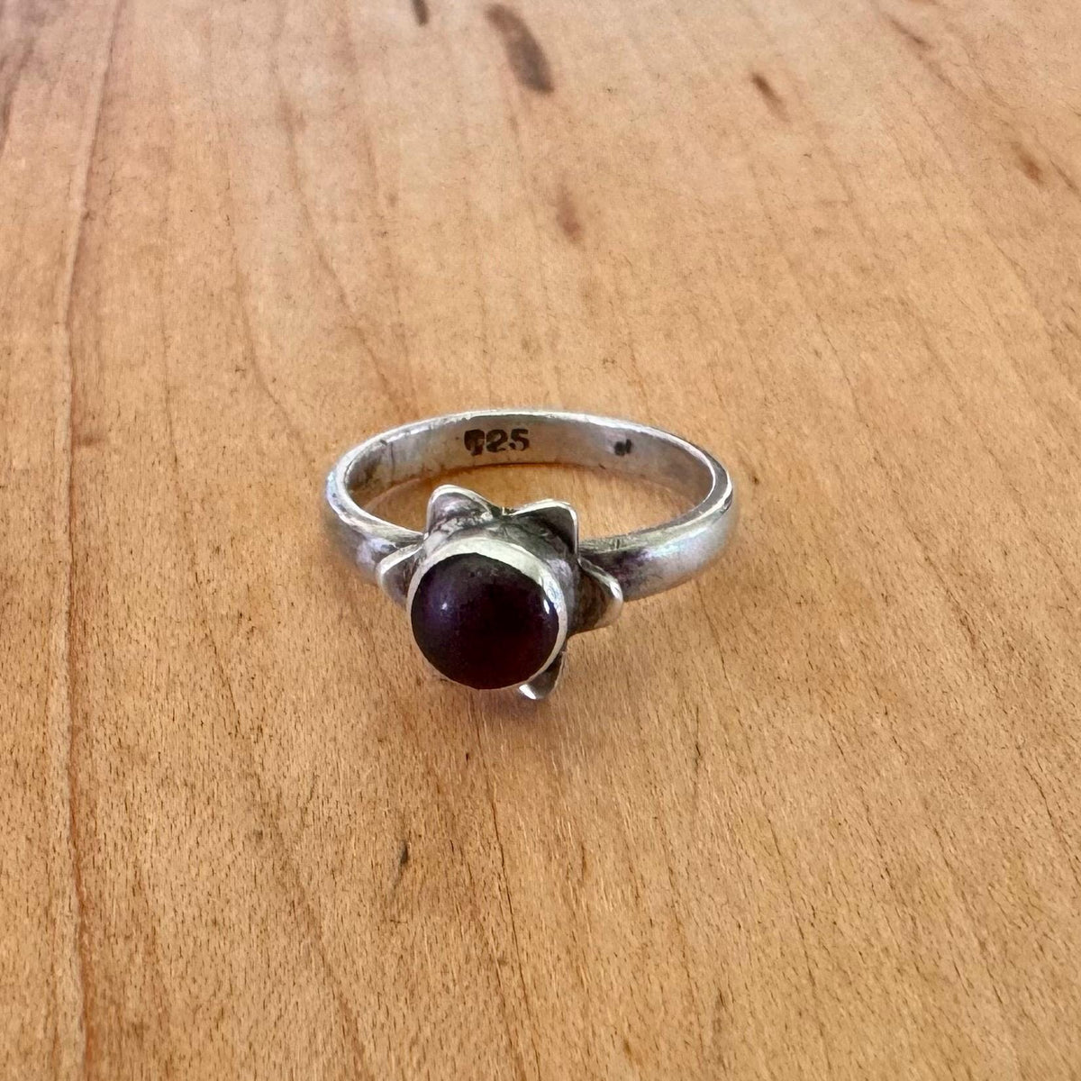 Sz 6 Purple Flower Ring - Sterling Silver