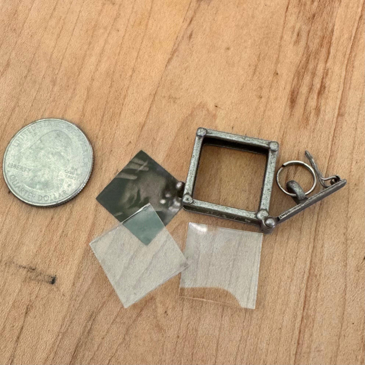 Vintage Open Frame Latch Locket - Vintage