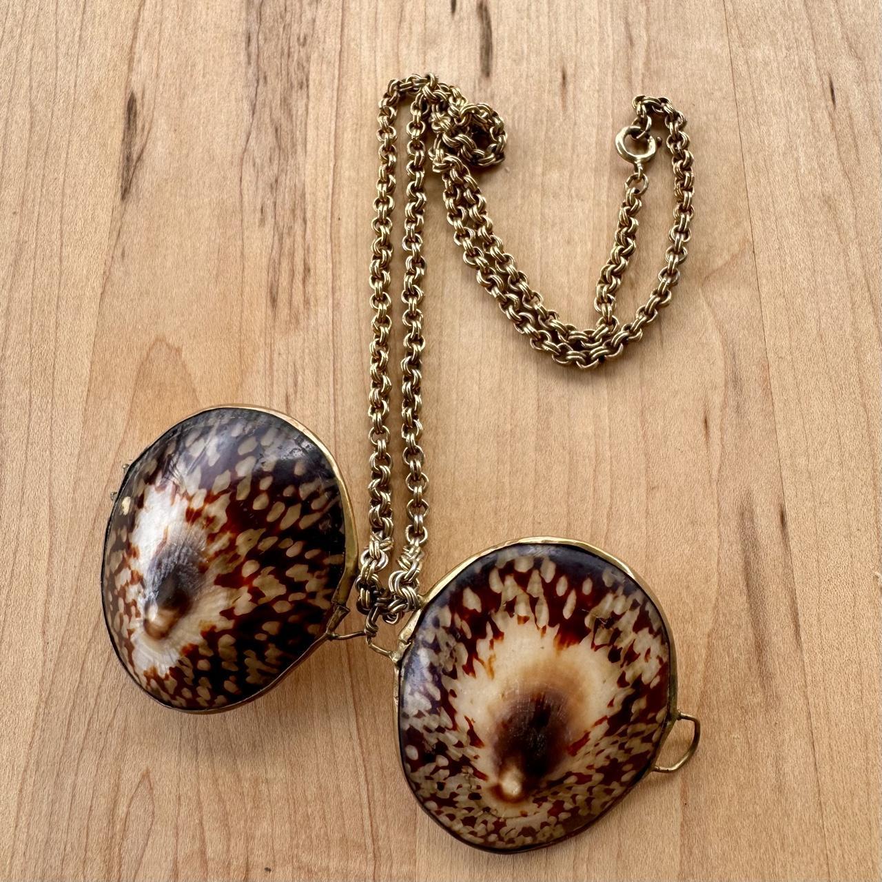 Shell Locket
