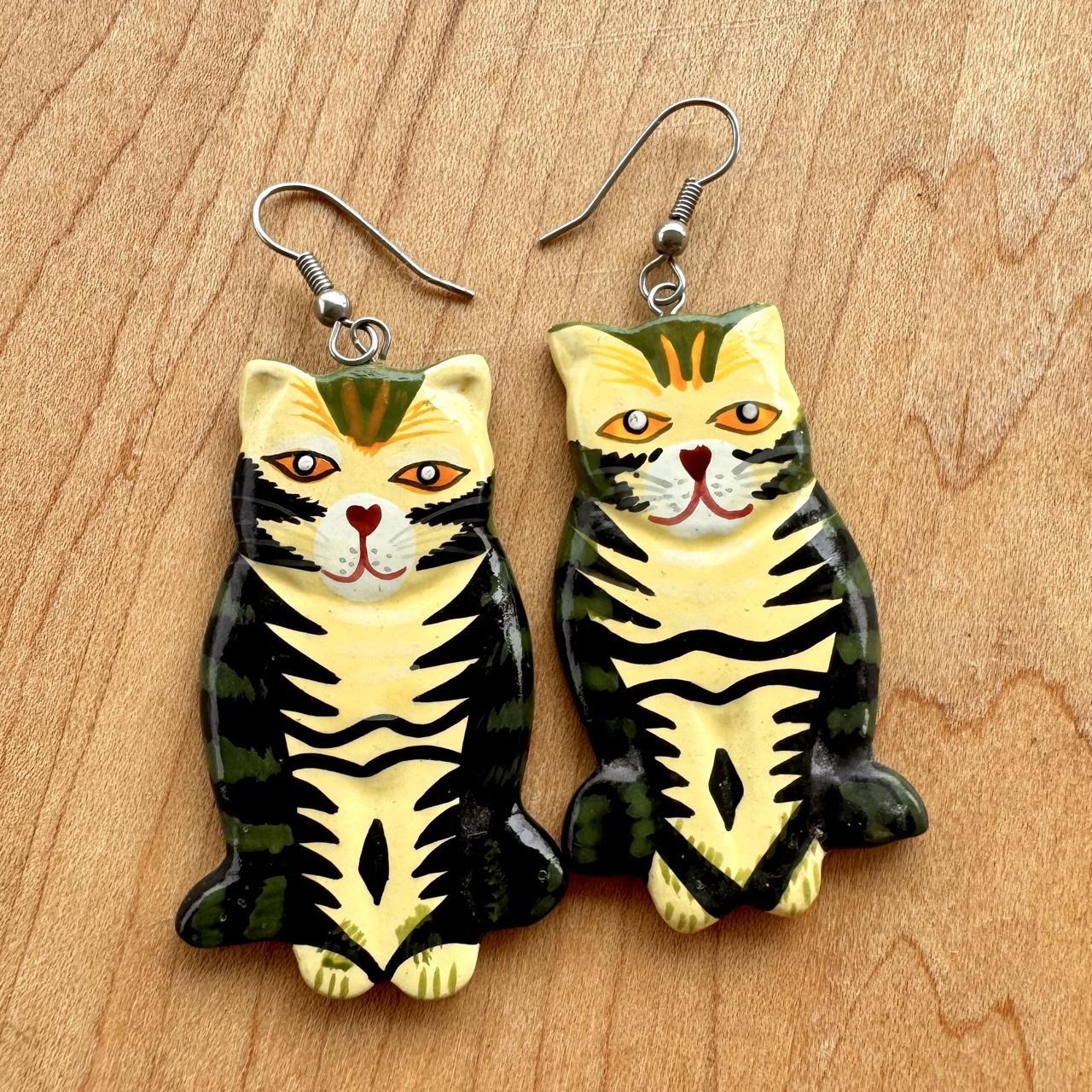 Vintage Cat Earrings - Hand Painted