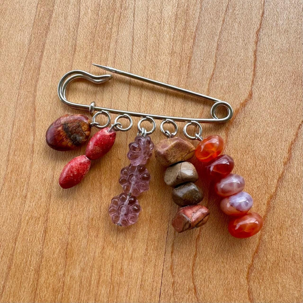 Della Pin - Handmade