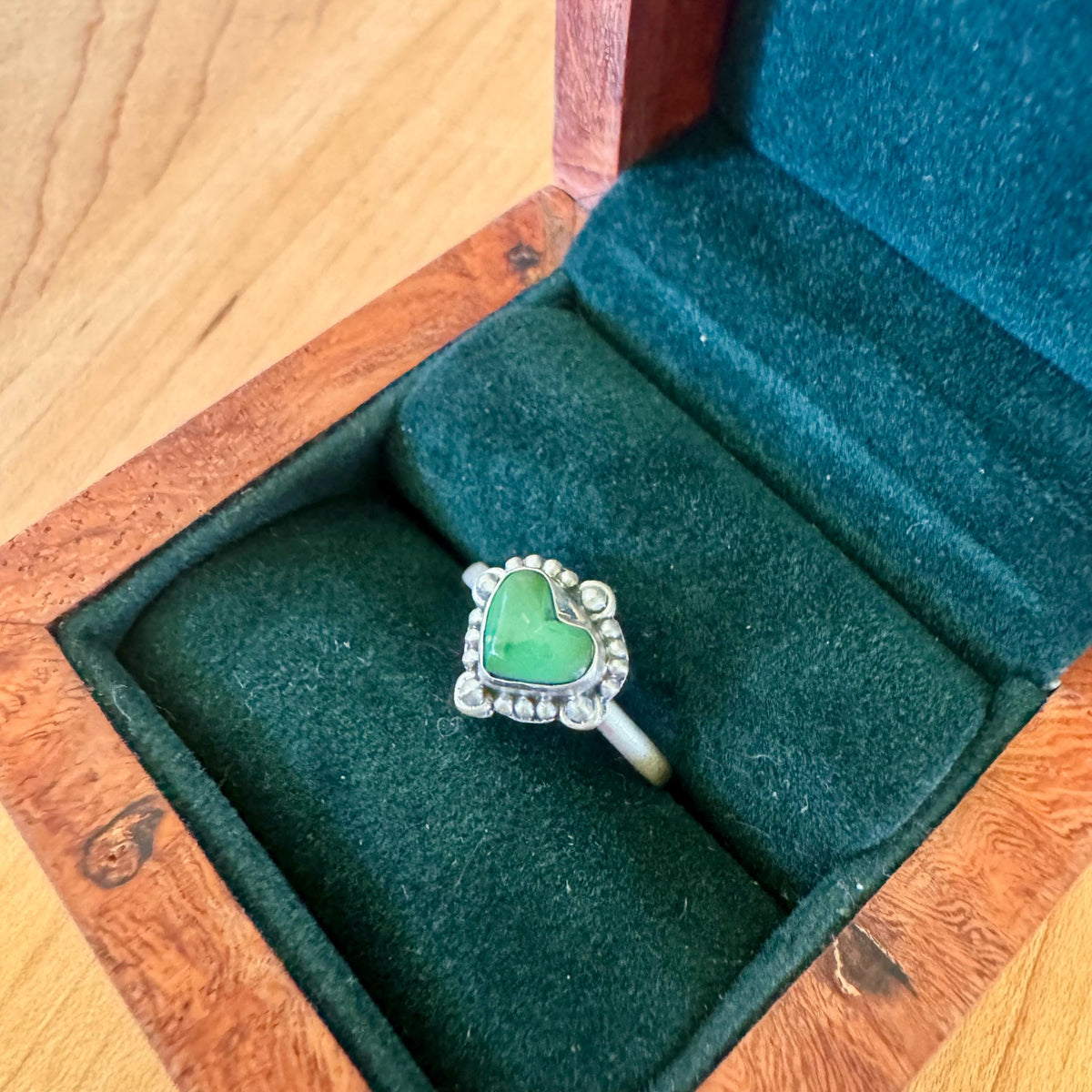 Sz 8 Heart Shaped Green Turquoise Ring - Sterling Silver