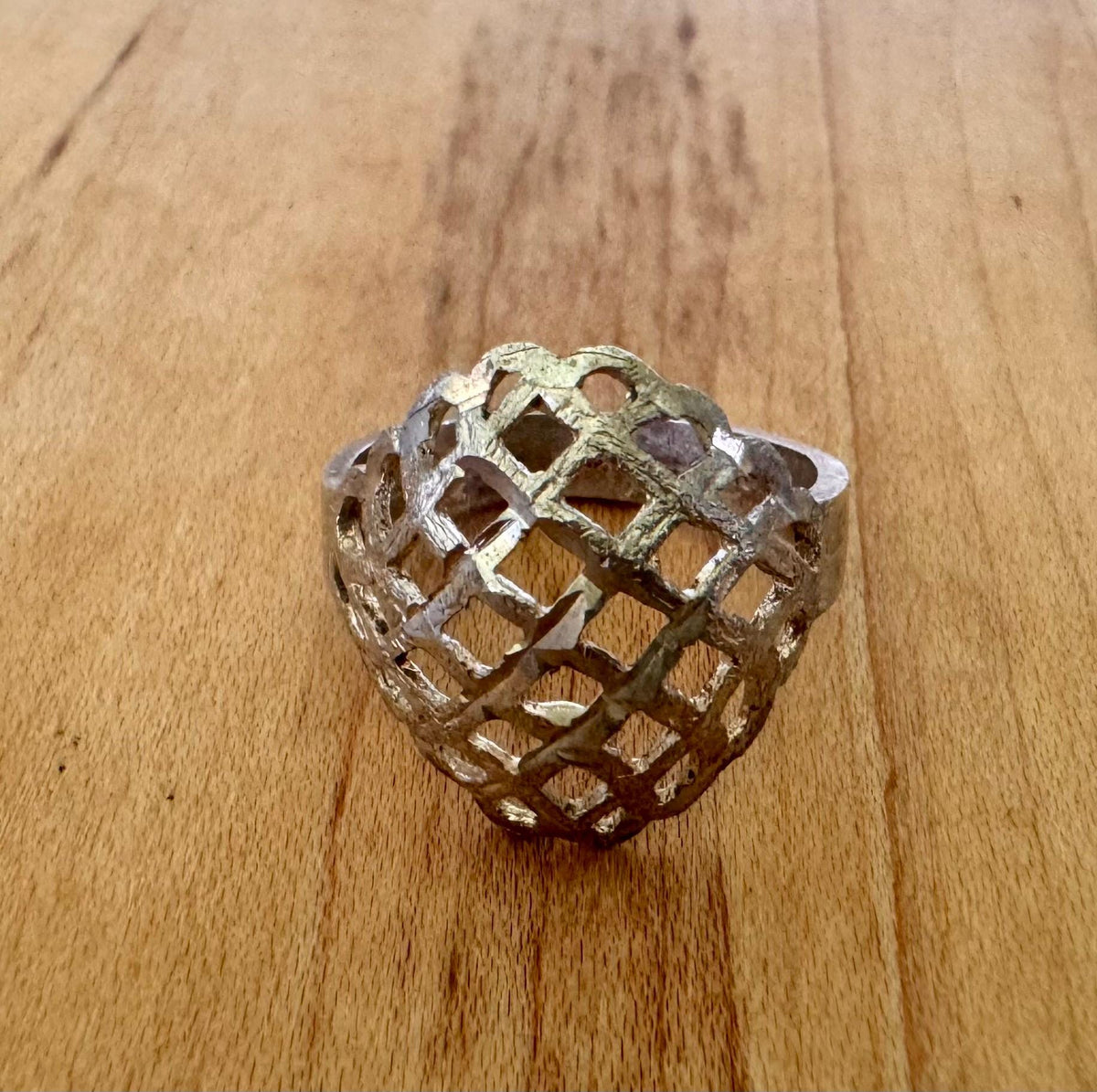 Sz 7.5 Latticed Dome Sterling Silver Statement Ring - Vintage