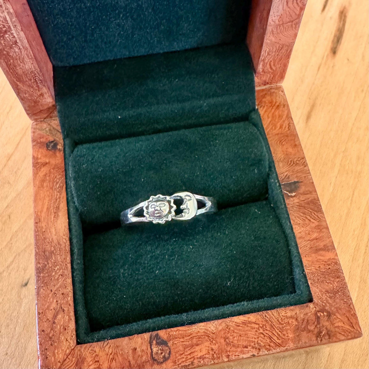 Size 9 Sun & Moon Ring - Sterling Silver
