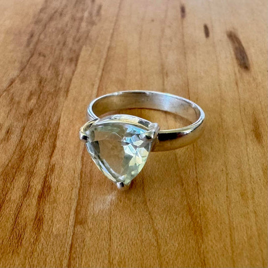 Sz 8.5 Chunky Green Amethyst Solitaire Ring - Sterling Silver