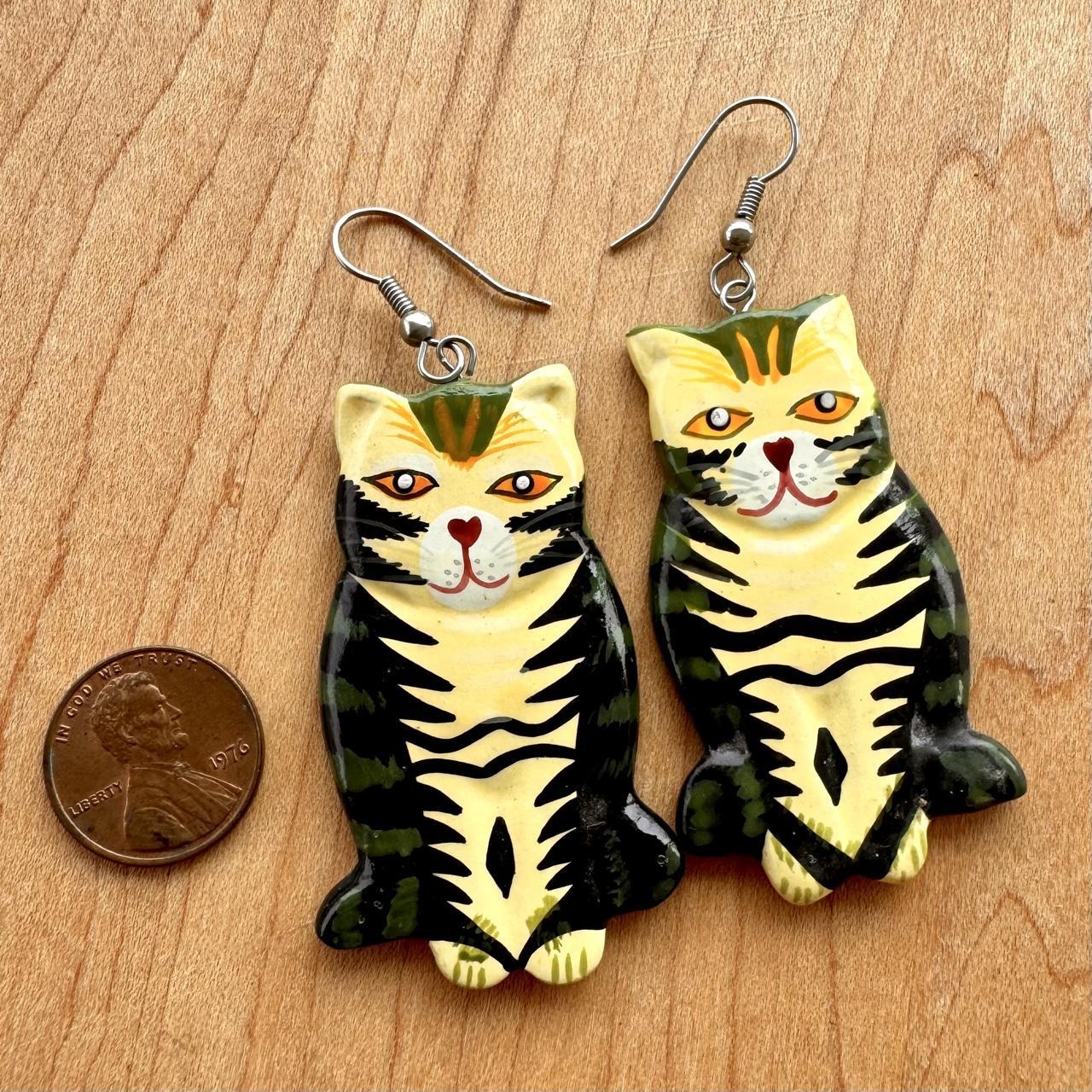 Vintage Cat Earrings - Hand Painted