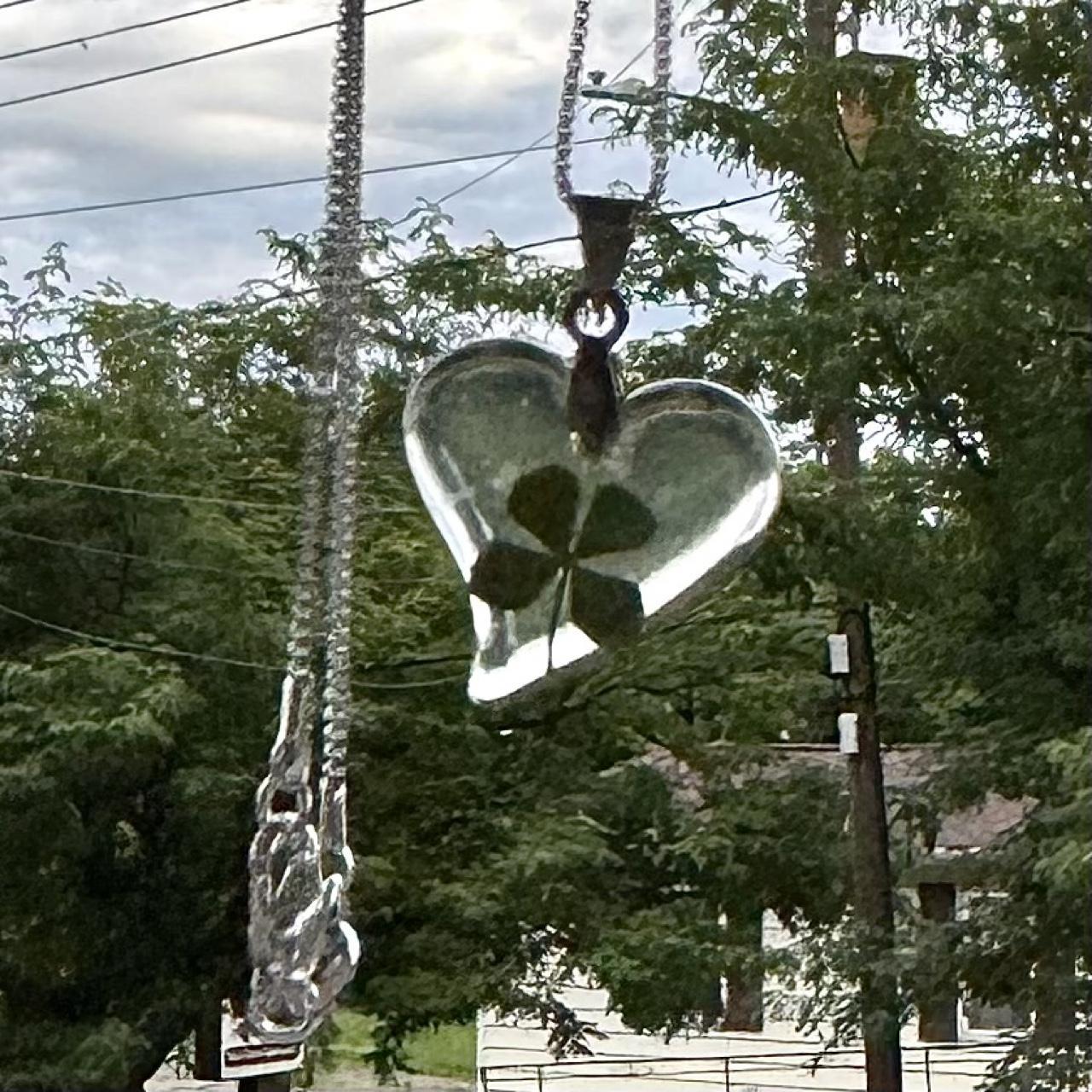 Lucky Heart Pendant - Vintage Four Leaf Clover