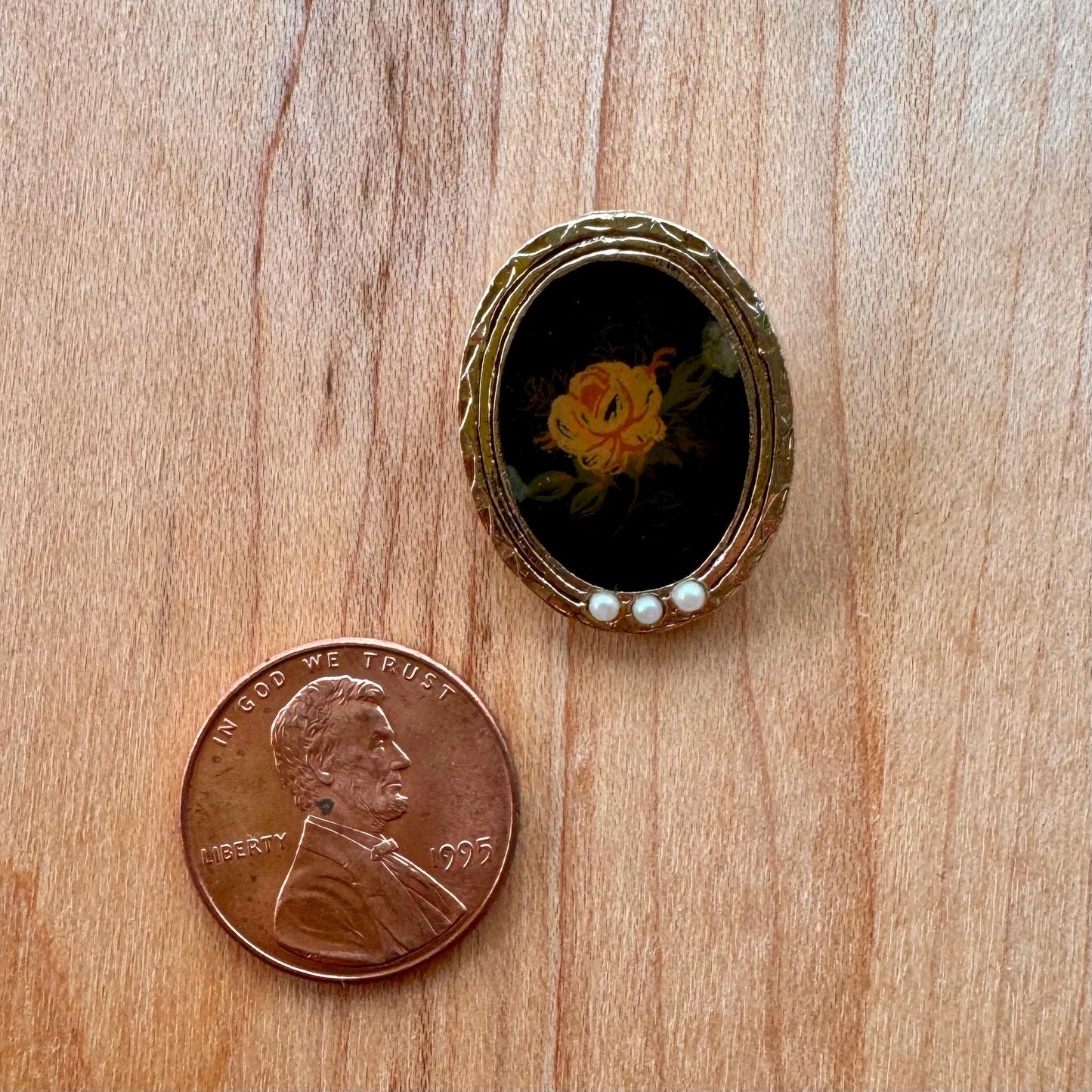 Mini Rose Brooch - Vintage